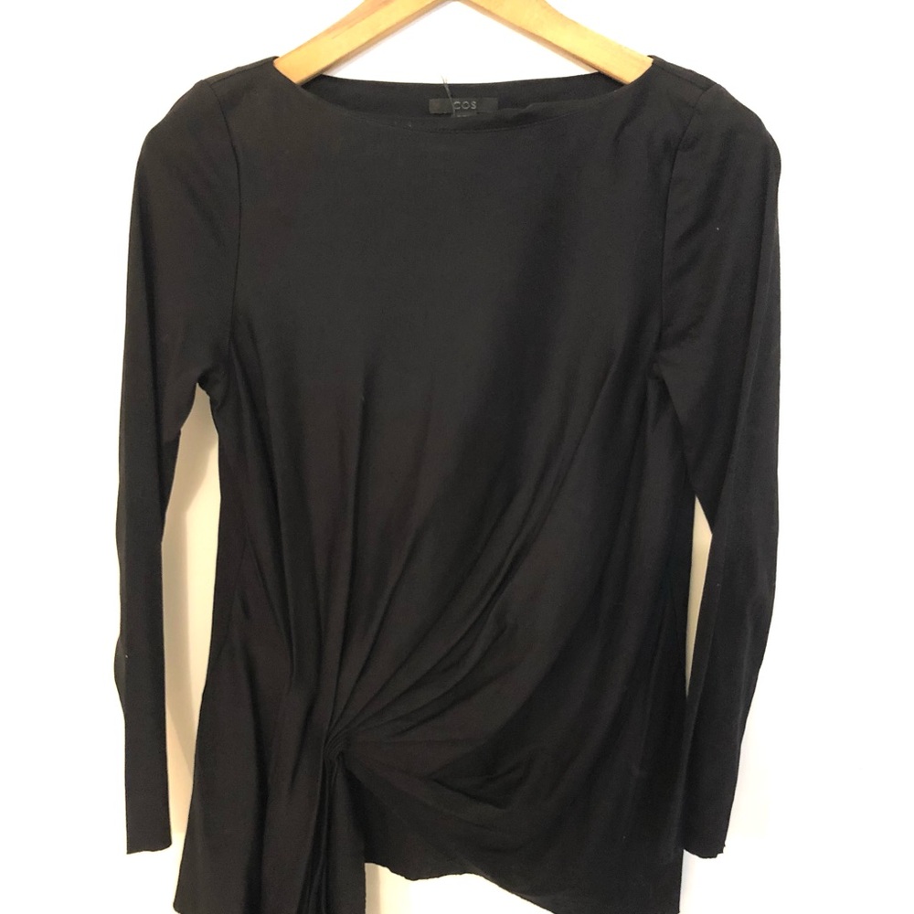 Black Gathered Pleat Shirt, size S/XS. Stretch fabric, very unique design.